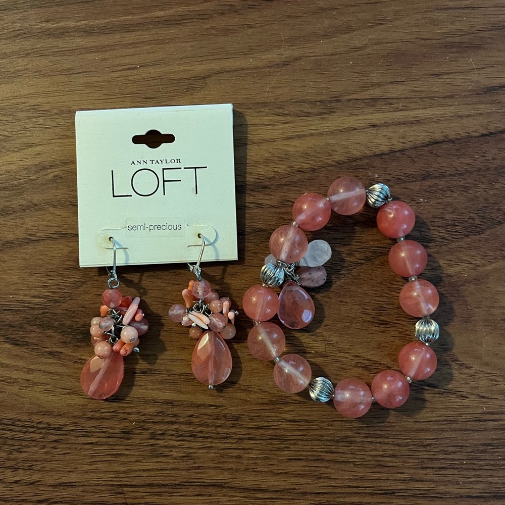 Ann Taylor LOFT Beaded Earrings and Bracelet Set